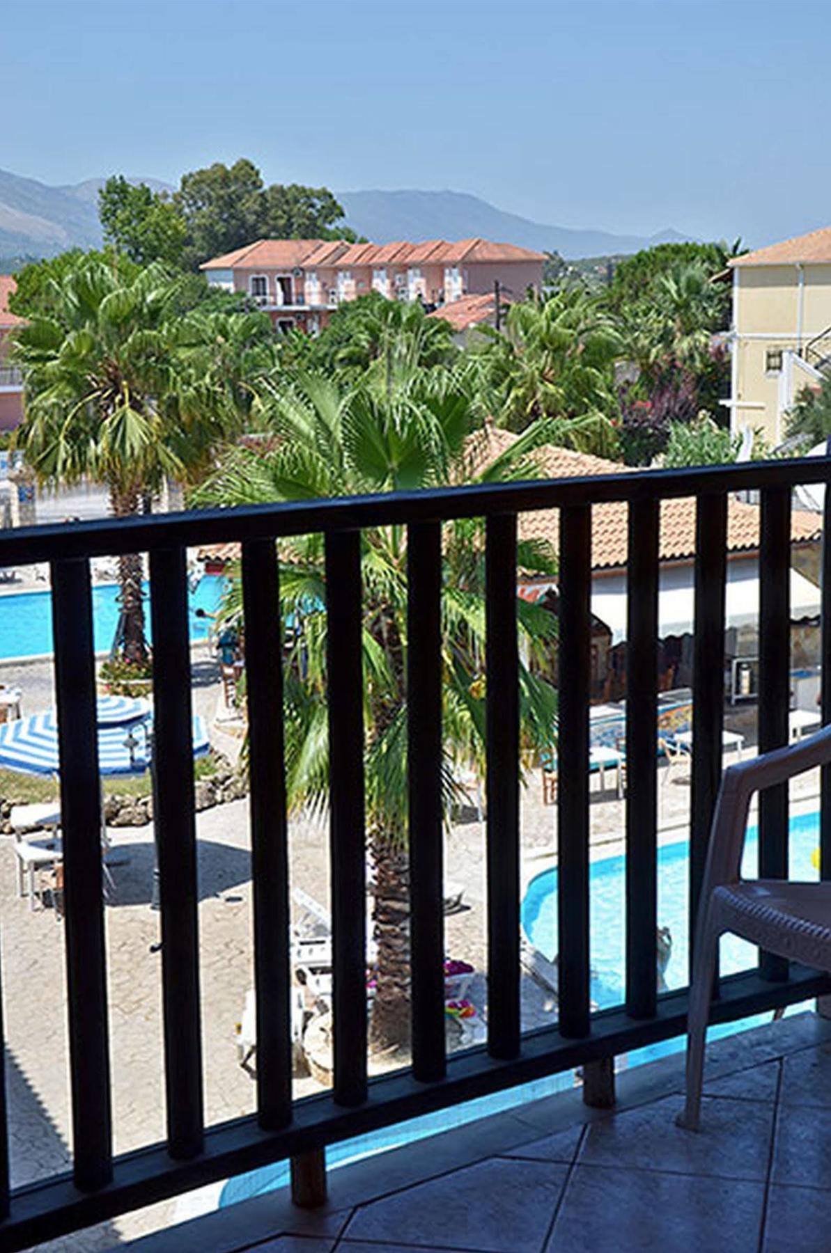 Perkes Complex (adults Only) Laganas