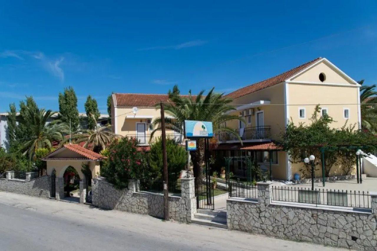 Perkes Complex (adults Only)